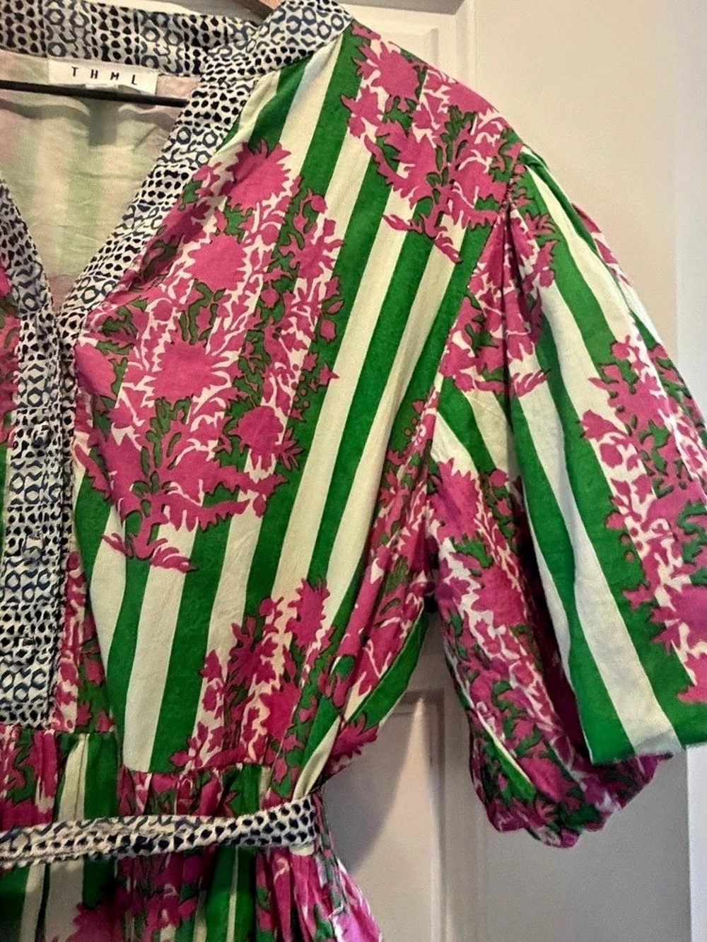 THML Floral Midi Dress in Green & Pink Size Medium - Picture 3 of 5